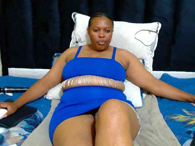 Busttyebony19 webcam