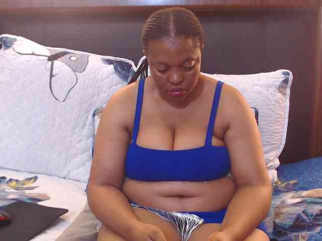 Busttyebony19 webcam
