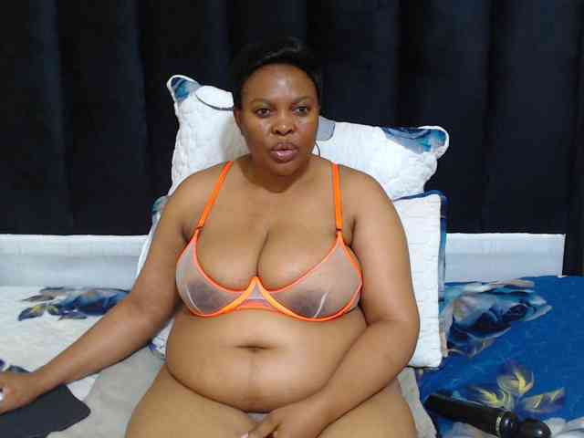 Busttyebony19 Busttyebony19