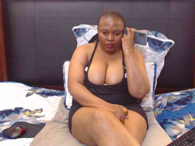 Busttyebony19 webcam