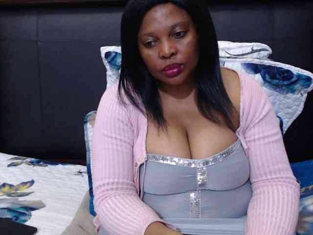 Busttyebony19 webcam