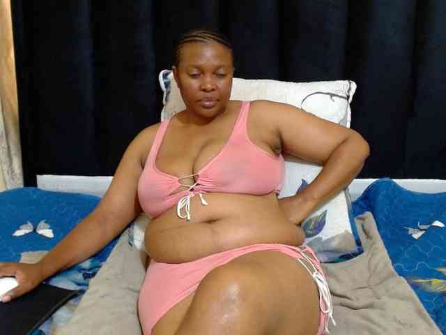 Busttyebony19 webcam