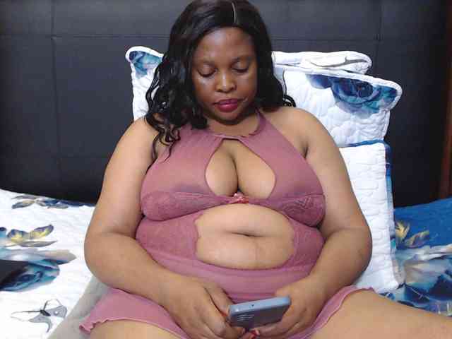 Busttyebony19 webcam
