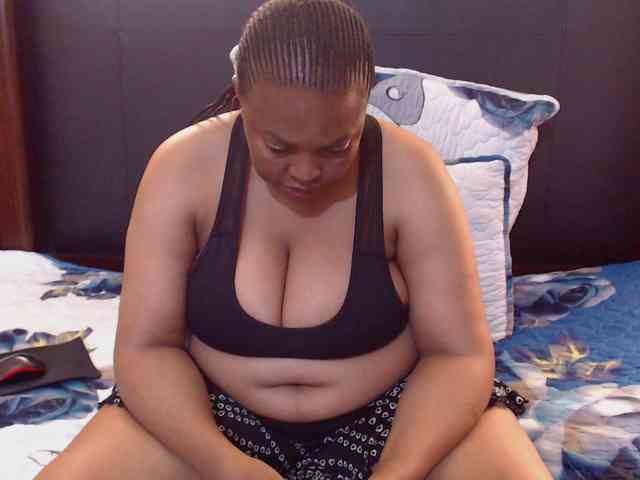 Busttyebony19 webcam