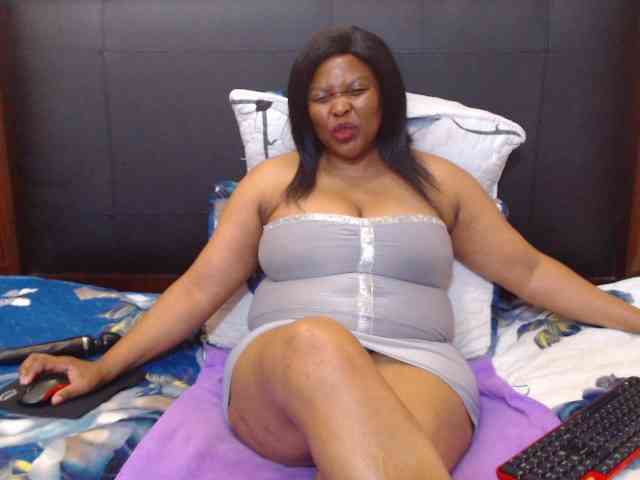 Busttyebony19 webcam