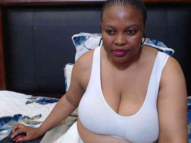 Busttyebony19 webcam