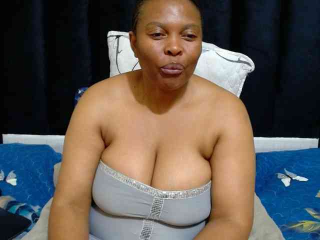 Busttyebony19 webcam