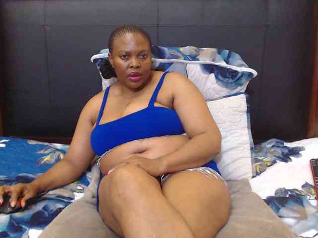 Busttyebony19 webcam