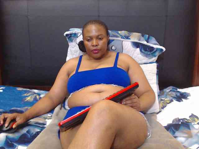 Busttyebony19 webcam