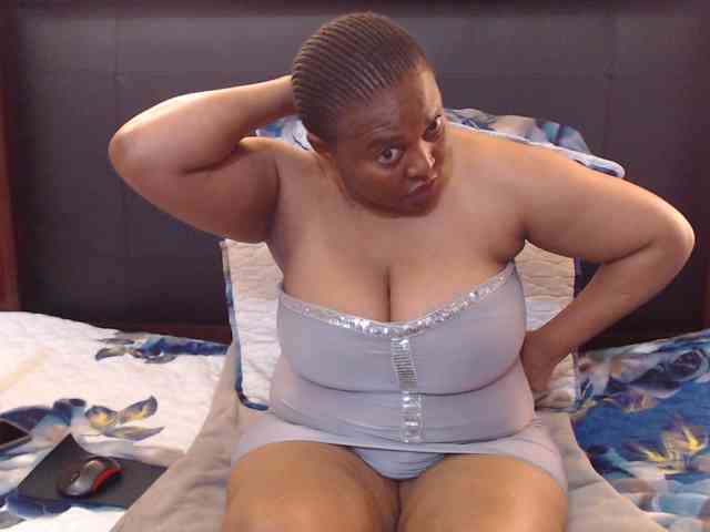 Busttyebony19 webcam