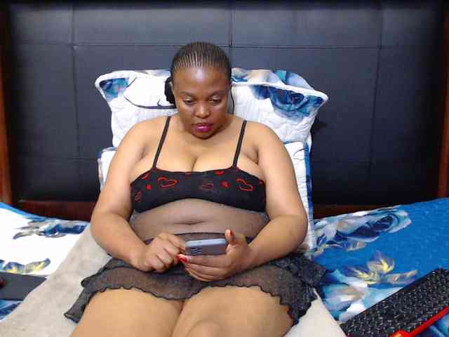 Busttyebony19 webcam