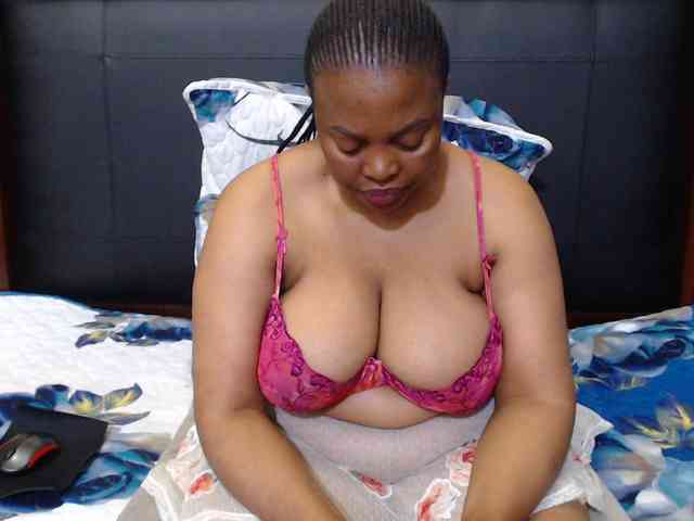 Busttyebony19 webcam