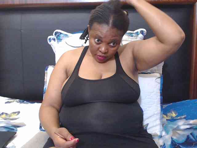 Busttyebony19 webcam