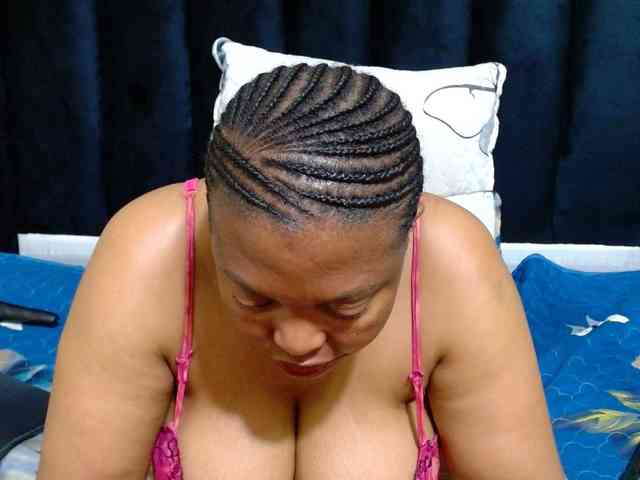 Busttyebony19 webcam