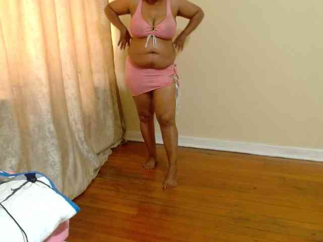 Busttyebony19 webcam