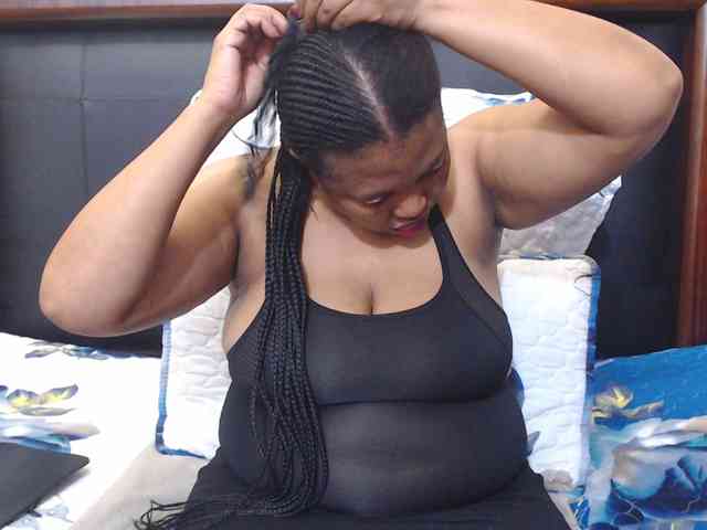 Busttyebony19 webcam