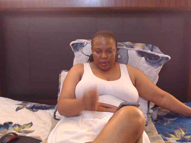 Busttyebony19 webcam