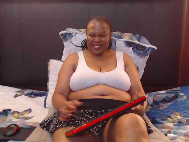 Busttyebony19 webcam
