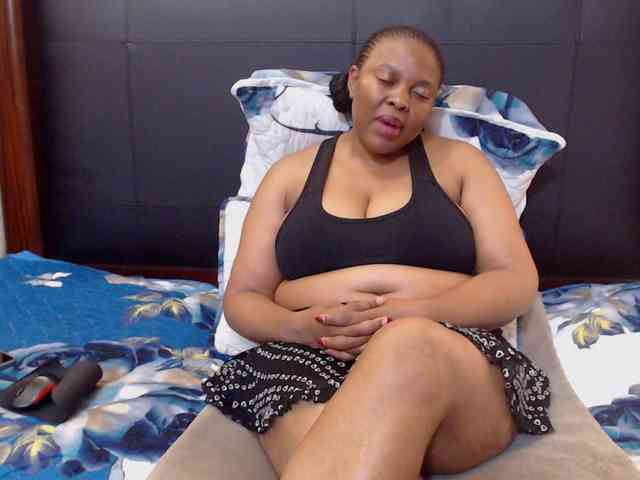 Busttyebony19 webcam