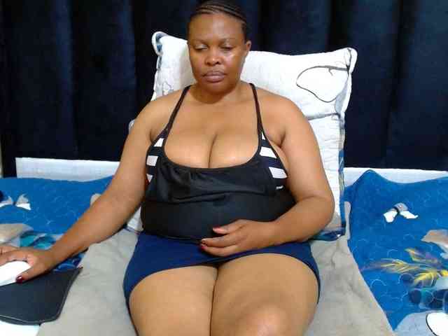 Busttyebony19 webcam