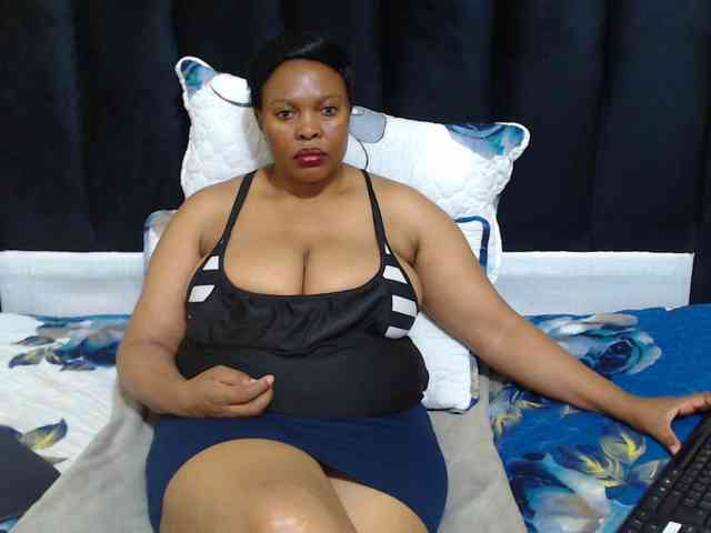 Busttyebony19 Busttyebony19