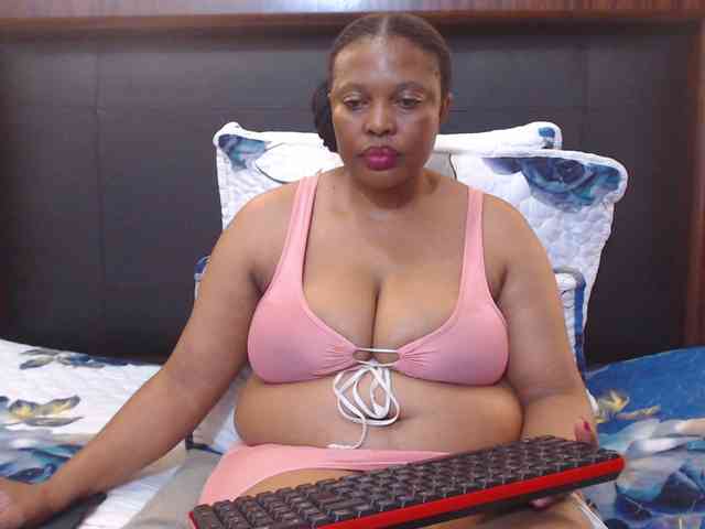 Busttyebony19 webcam