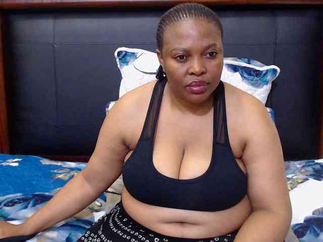 Busttyebony19 webcam