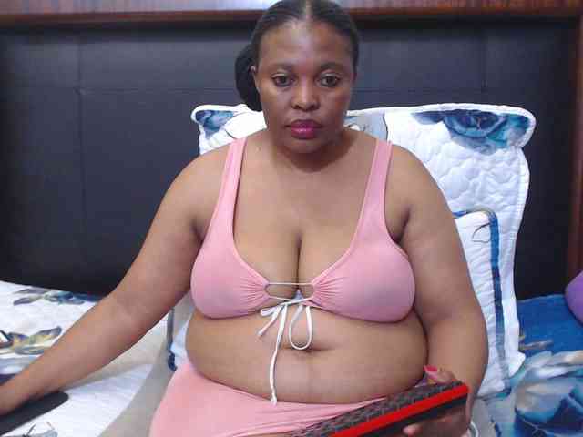 Busttyebony19 webcam