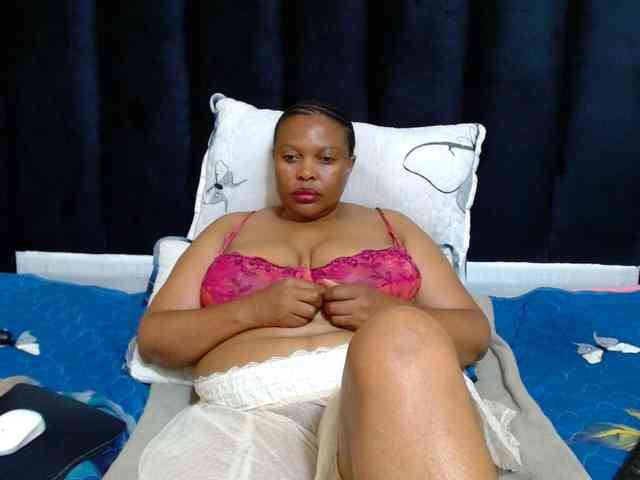 Busttyebony19 webcam