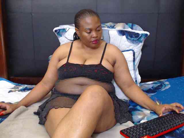 Busttyebony19 webcam