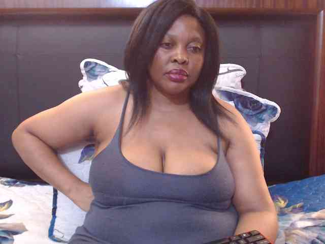 Busttyebony19 webcam