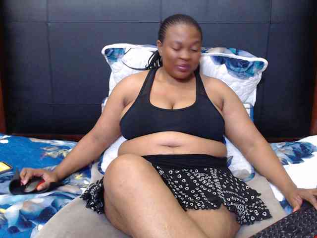 Busttyebony19 webcam