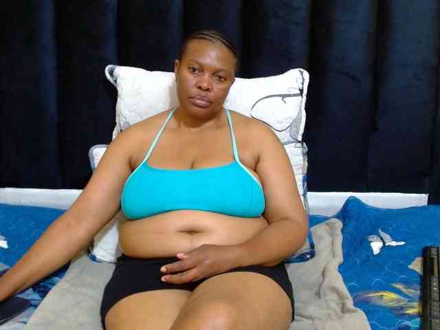 Busttyebony19 webcam