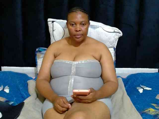 Busttyebony19 webcam