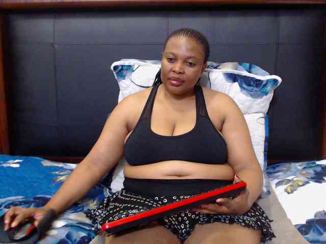 Busttyebony19 webcam