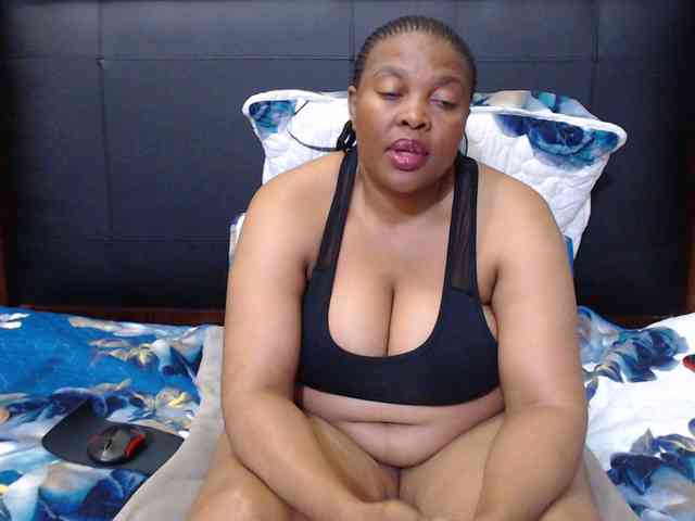 Busttyebony19 webcam