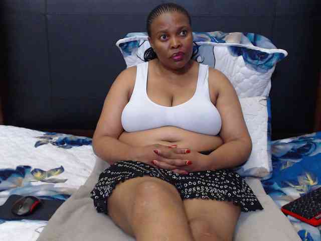 Busttyebony19 webcam
