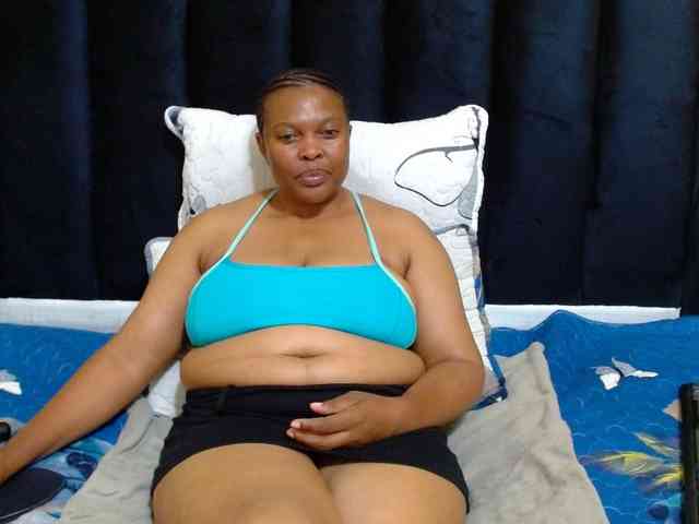 Busttyebony19 webcam