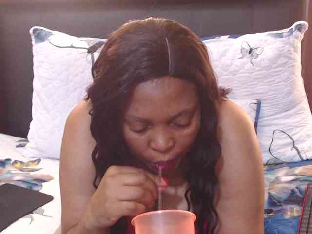 Busttyebony19 webcam