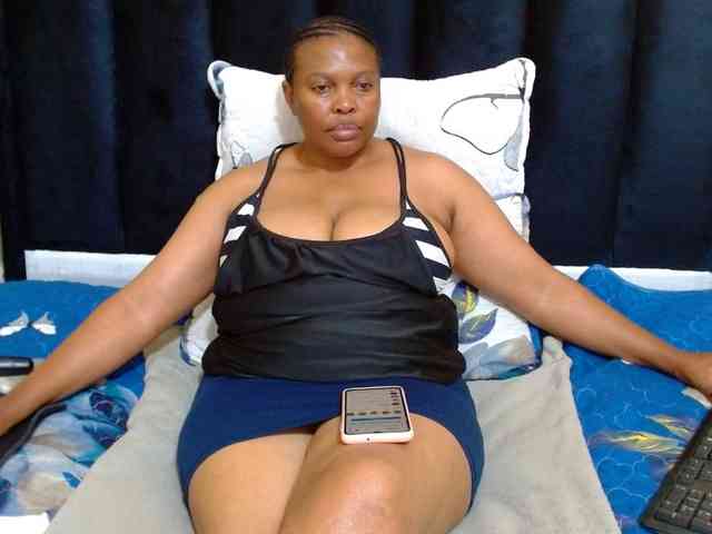 Busttyebony19 webcam