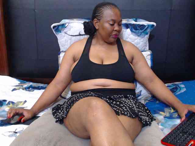 Busttyebony19 webcam