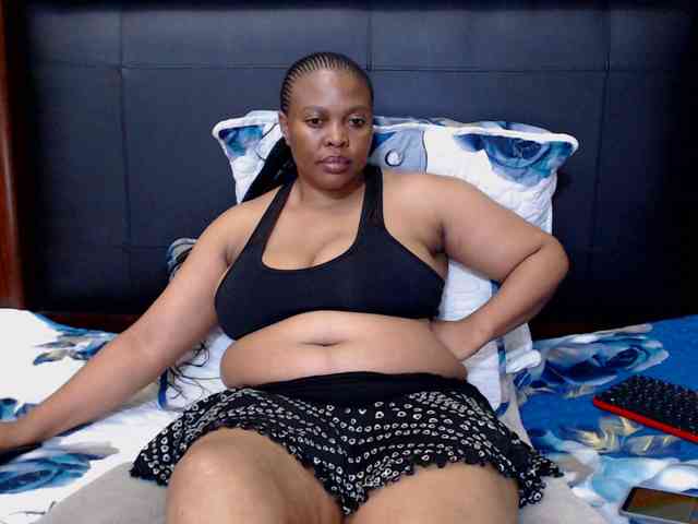 Busttyebony19 webcam