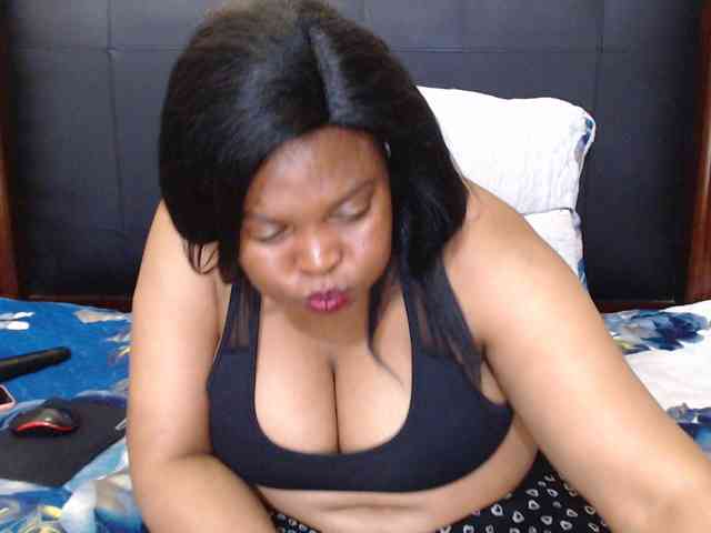 Busttyebony19 webcam