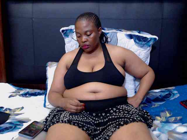 Busttyebony19 webcam