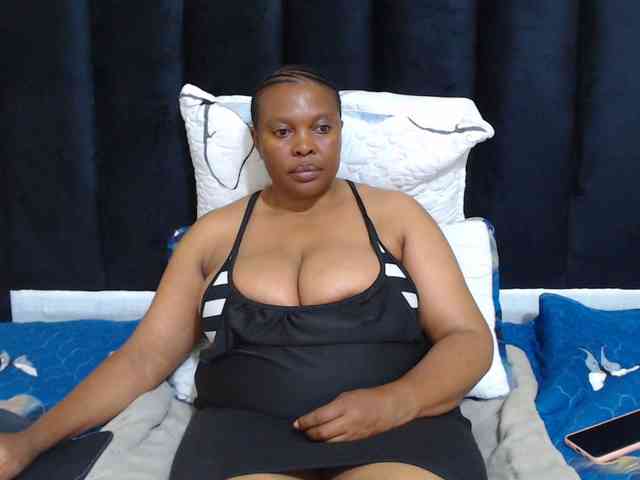 Busttyebony19 webcam