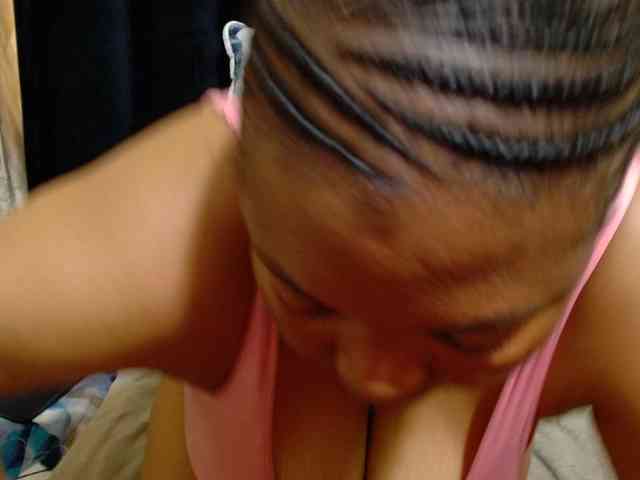 Busttyebony19 webcam