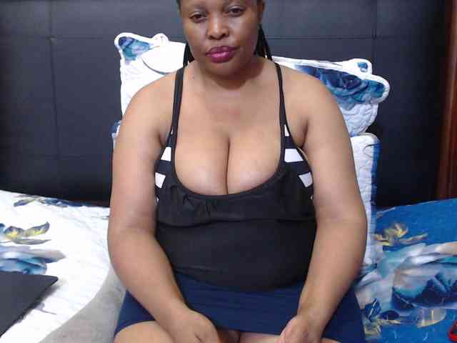 Busttyebony19 webcam