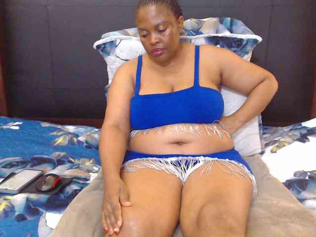 Busttyebony19 webcam