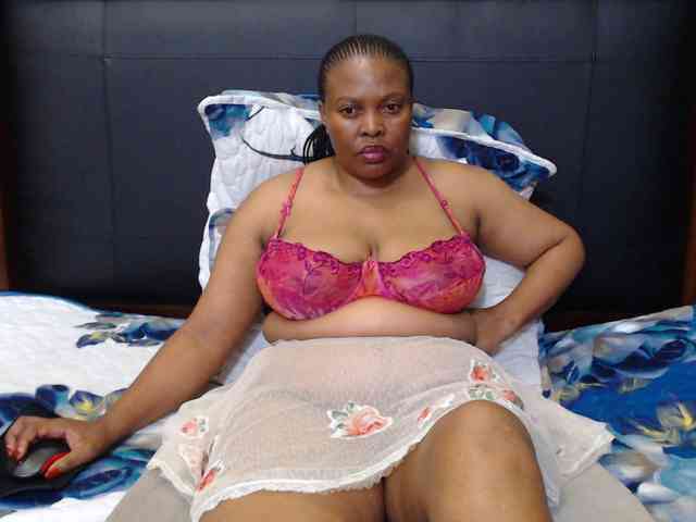 Busttyebony19 webcam
