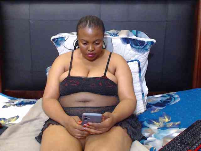 Busttyebony19 webcam